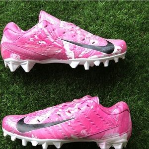 pink nike football cleats